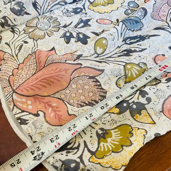 Loft Floral Off the shoulder top ruffle sleeve - Picture 5 of 5